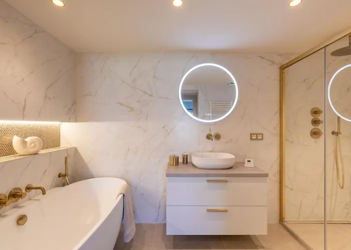 Les Belles Terres - Avec Piscine Vue